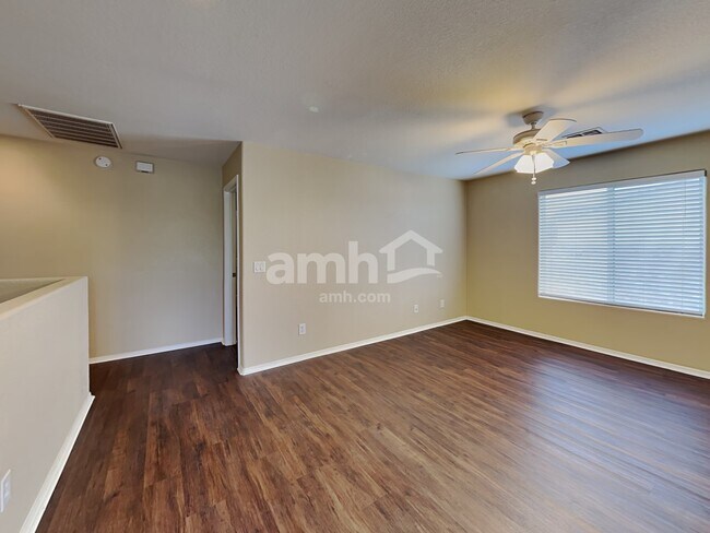 Building Photo - 3768 E Bright View St