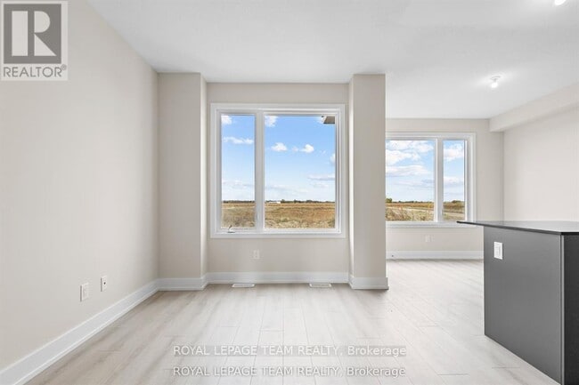 Building Photo - 343 Cantering Dr