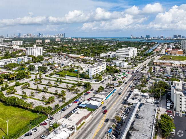 1750 NE 124th St North Miami, FL 33181 - Biscayne Commons Residence Hall