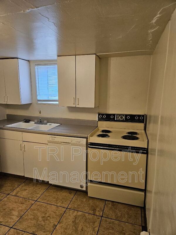 Foto del edificio - 925 12th St