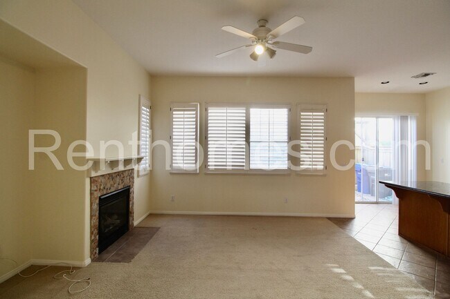 Building Photo - Scripps Ranch, 11635 Miro Cr, AC, Gas Log ...