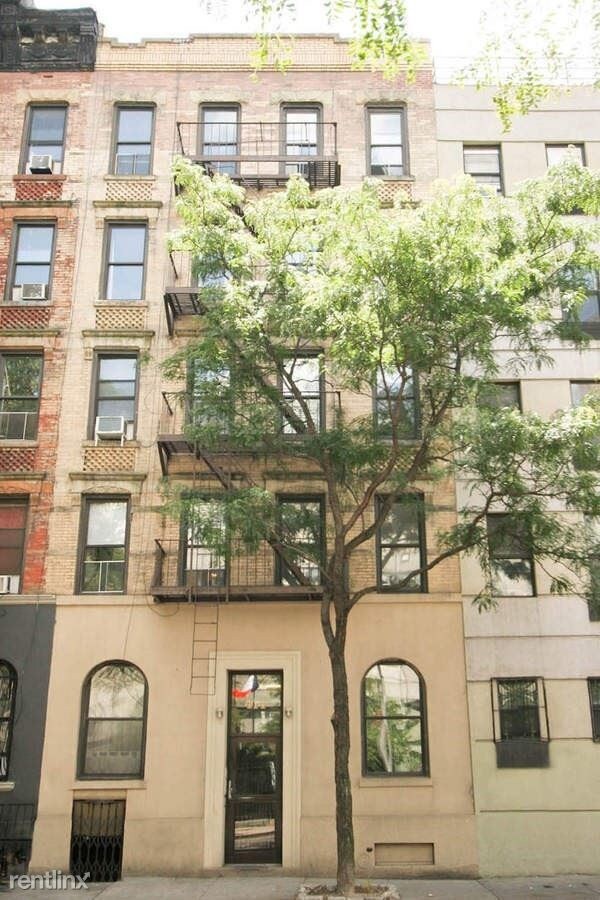 Building Photo - 414 W 49th St