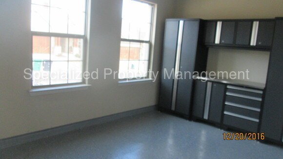Building Photo - 3008 Bella Lago Dr