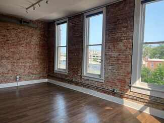 Building Photo - 148 W Broadway