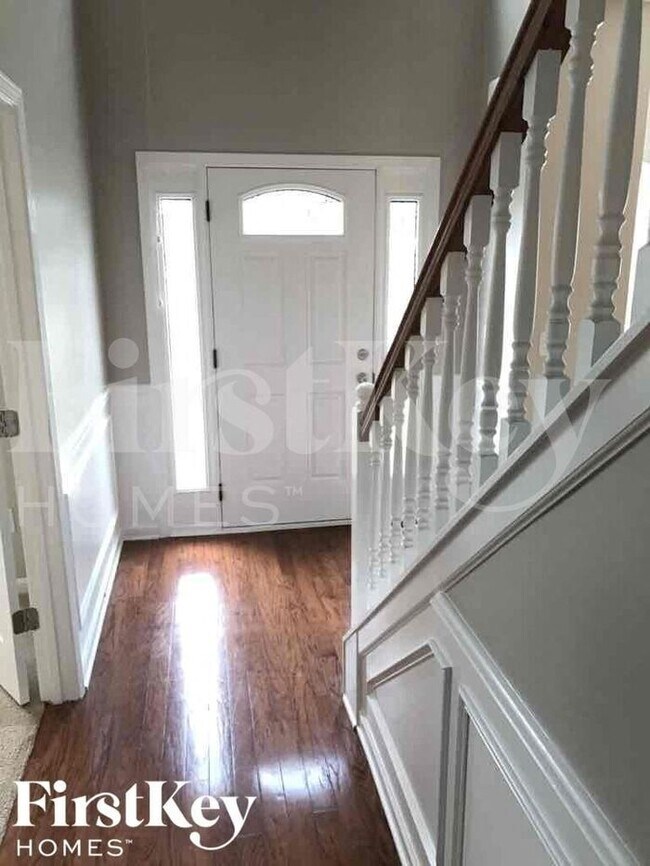Foto del edificio - 420 Farmwood Way