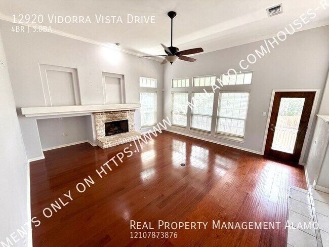 Foto del edificio - 12920 Vidorra Vista Dr