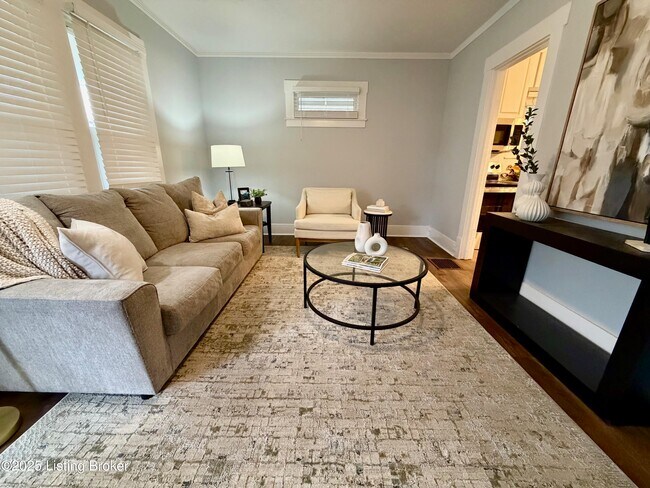 Foto del edificio - 2707 Cleveland Blvd