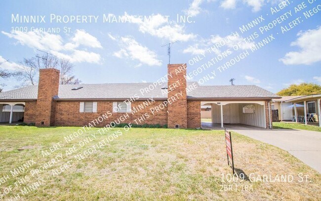 Building Photo - 1009 Garland St.