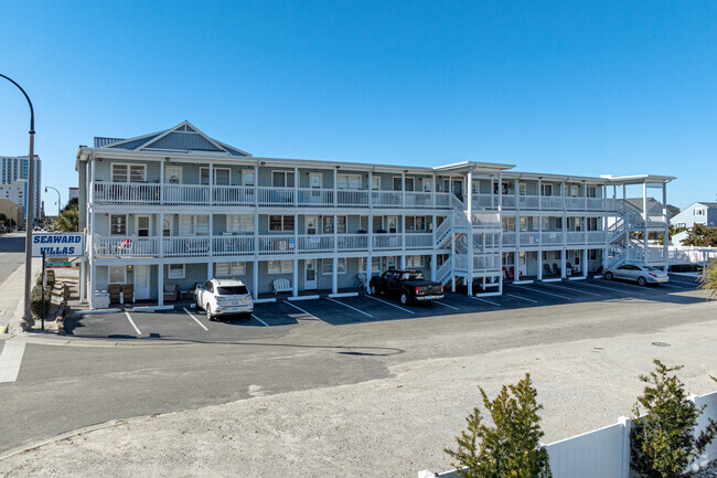 Front view. - Seaward Villas