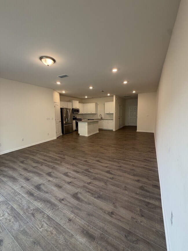 Foto del edificio - 206 Harpers Run Ln