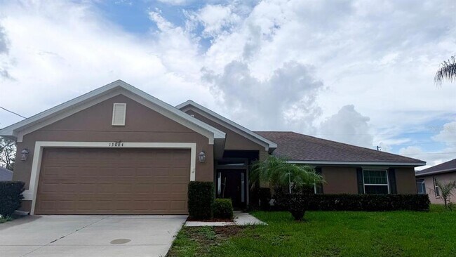 Foto del edificio - 13064 Pirate Ln