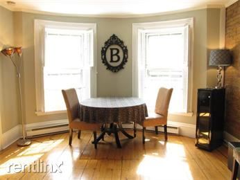 Foto del edificio - 1 br, 1 bath  - 13 Concord Sq