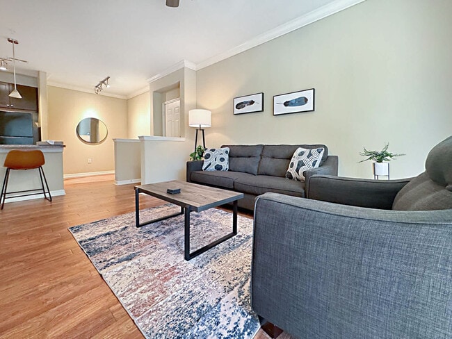 Foto del edificio - 1770 Bearberry Cir