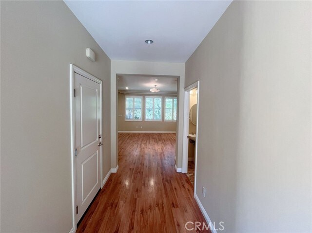 Building Photo - 18 Sedgewick