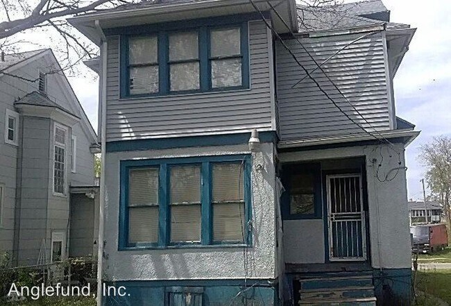 Foto del edificio - 3 br, 1 bath House - 59 Florence St.