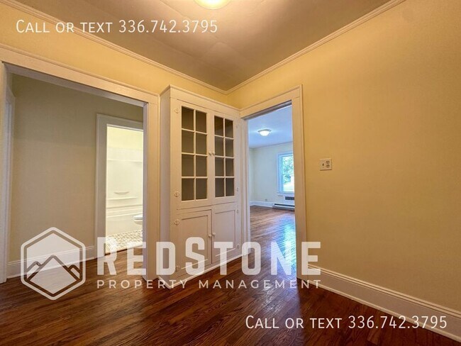 Foto del edificio - 1 Bed, 1 Bath - Apartment