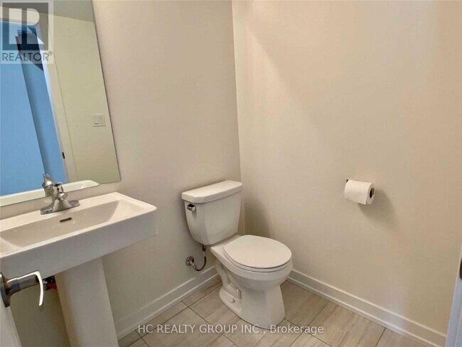 Building Photo - 2578 Castlegate Crossing