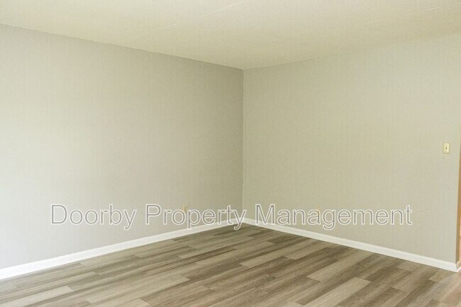 Foto del edificio - 5038 Cameron Ln