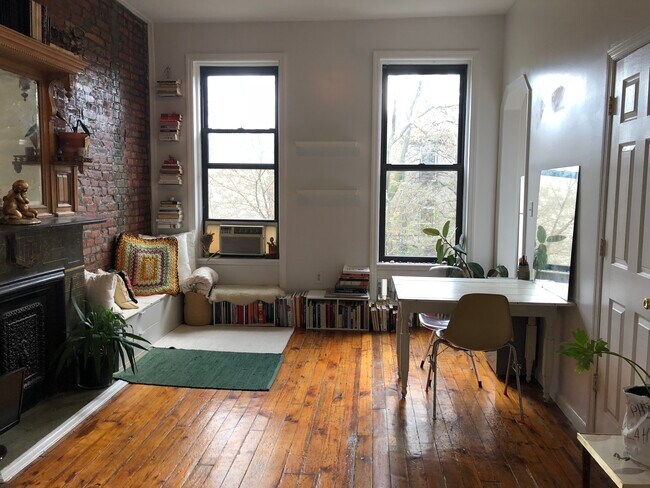 Foto del edificio - 432 Greene Ave