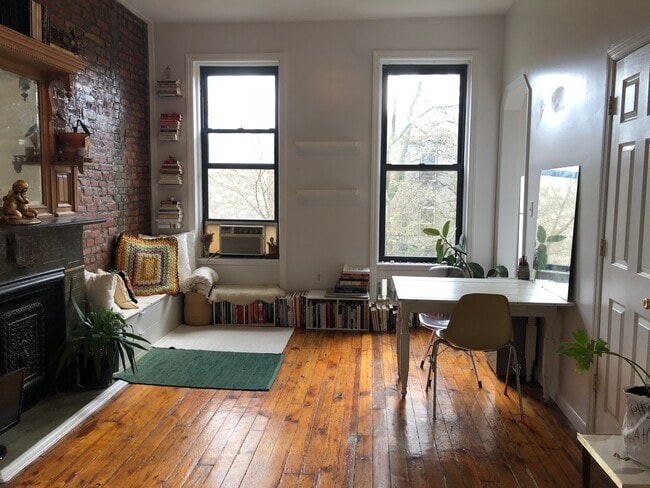 Building Photo - 432 Greene Ave