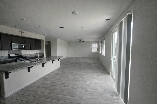 Building Photo - 646 Aromas Pl