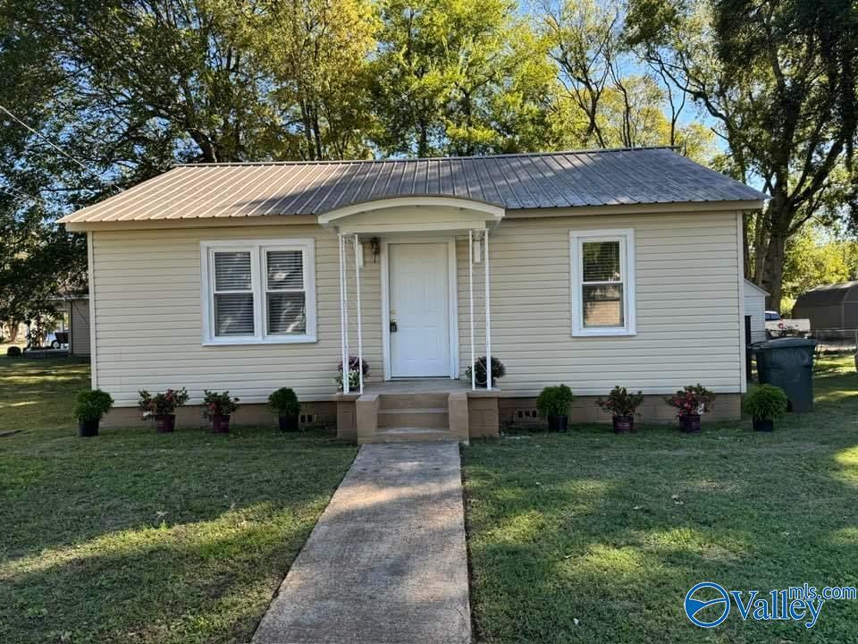 Foto principal - 1010 NE Russell St
