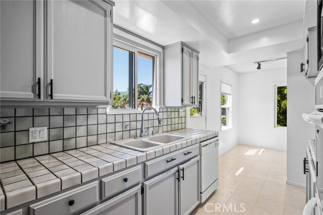 Foto del edificio - 1125 W 22nd St