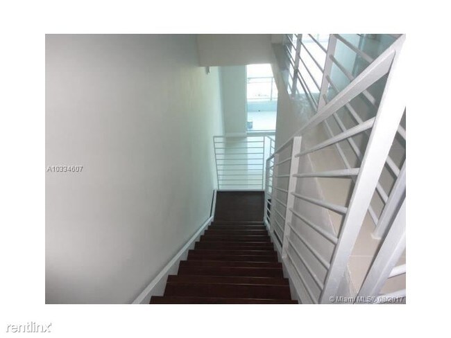 Foto del edificio - 1421 S Miami Ave