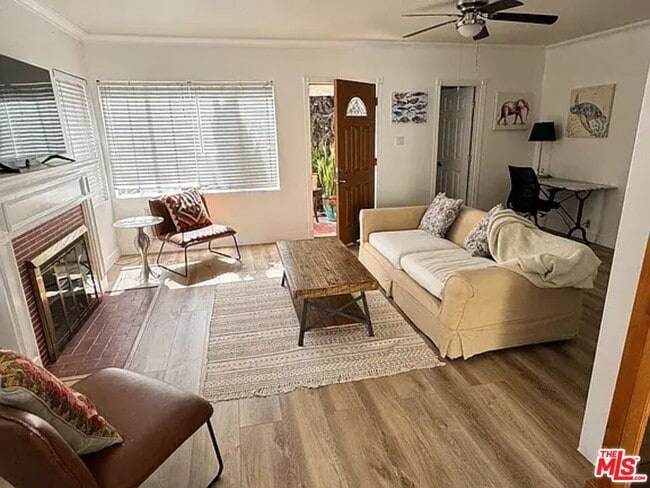 Foto del edificio - 3822 Huron Ave