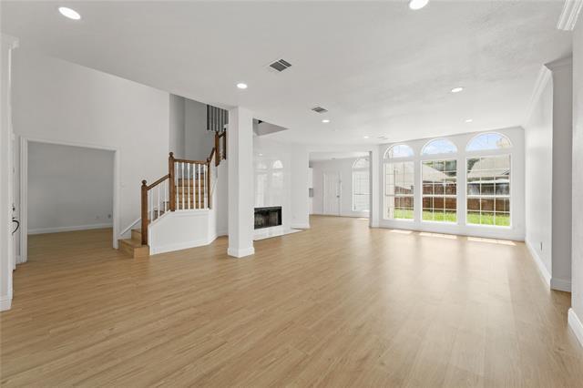 Building Photo - 5006 Orleans Cir