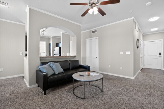 Foto del edificio - 1355 Ranch Pkwy