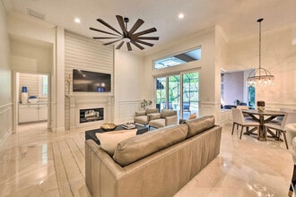 Building Photo - 7510 Camden Harbour Dr