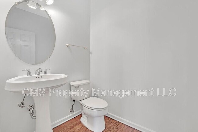 Foto del edificio - 16 Patriots Path