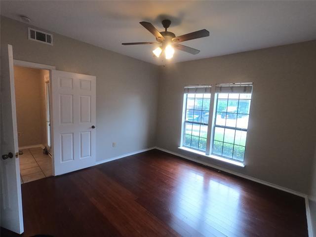 Foto del edificio - 2835 Keller Springs Rd