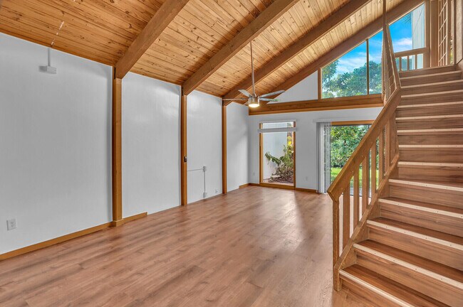 Building Photo - 100 Sparrow Dr