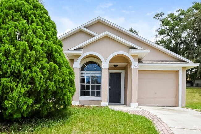 Building Photo - 1206 Sheeler Hills Dr