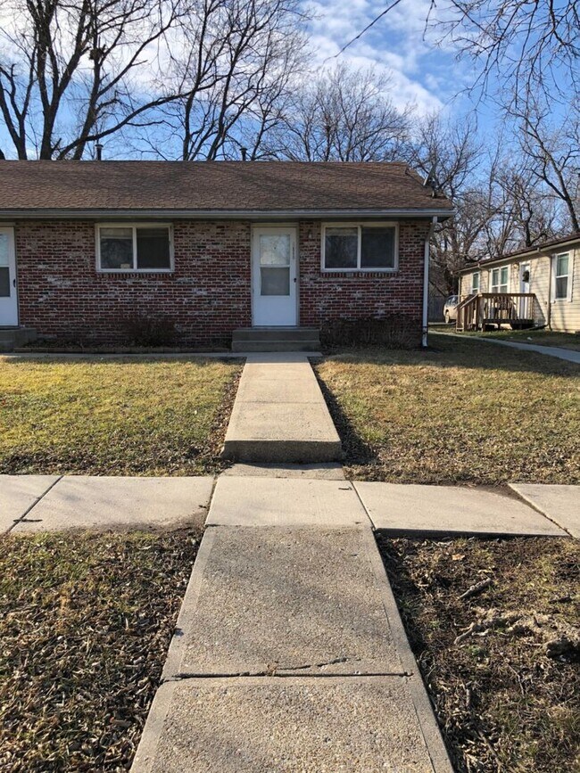 Foto del edificio - 1011 Cottonwood St