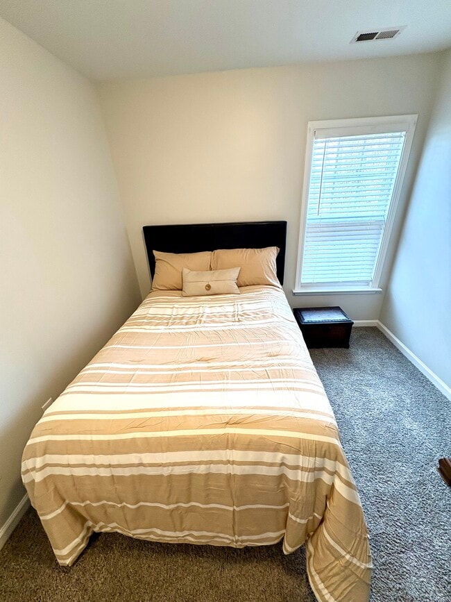 Foto del edificio - 505 Elm Ave