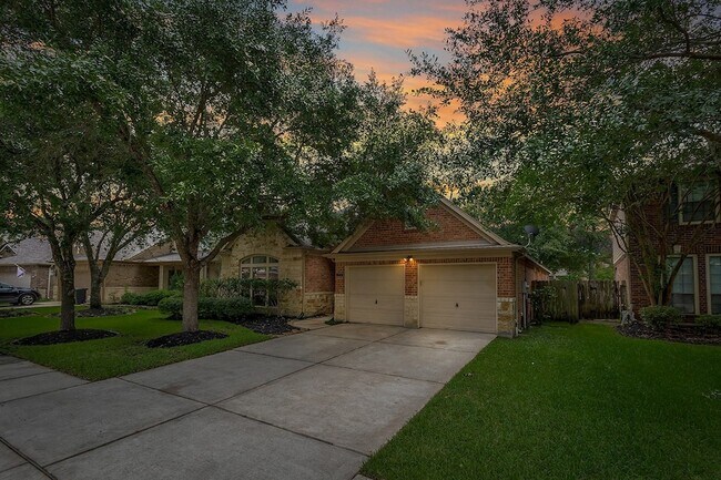 Foto del edificio - 3711 Rocky Ledge Ln