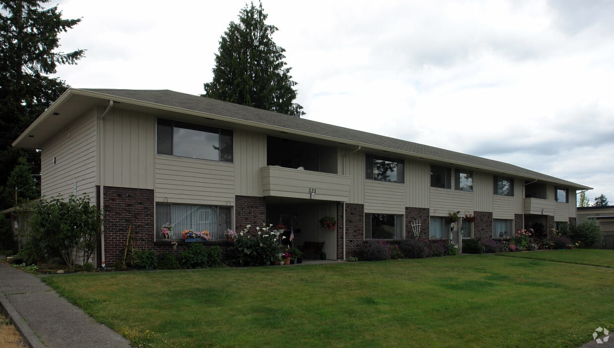 221 Plymouth St NW, Olympia, WA 98502 Apartments in Olympia, WA