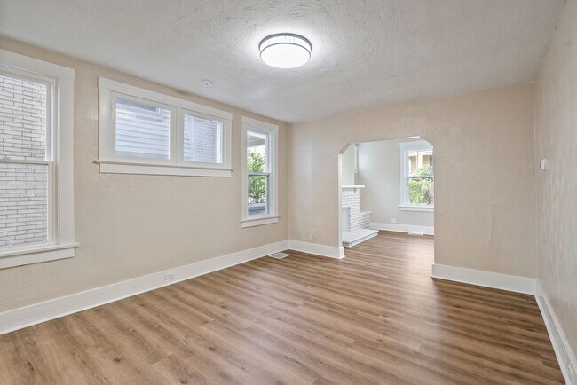 Foto del edificio - 1680 Potomac Ave