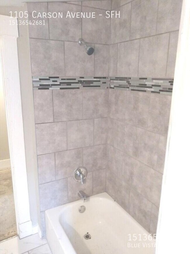 Foto del edificio - 1105 Carson Ave