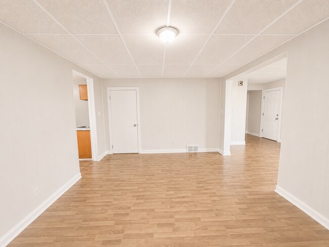 Foto del edificio - 456 Arden Pl
