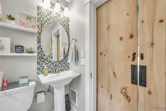 Building Photo - 291 Tremont Ave