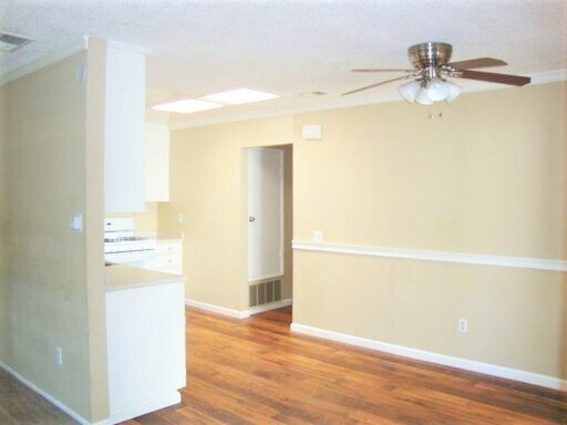 Foto del edificio - 2759 College Blvd