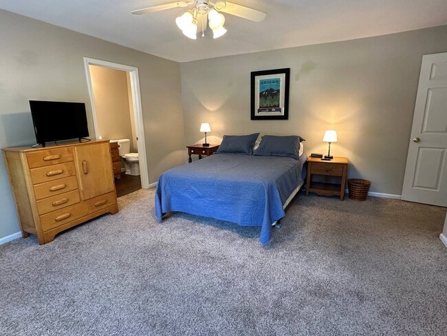 Building Photo - 101 N East St