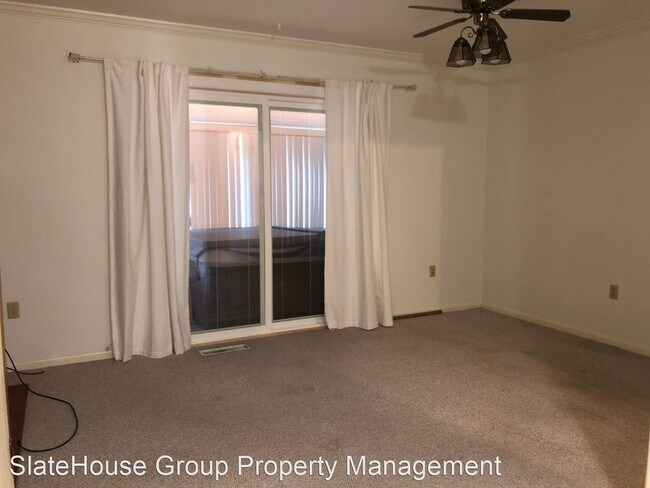 Foto del edificio - 2 br, 1.5 bath House - 984 E Maple St