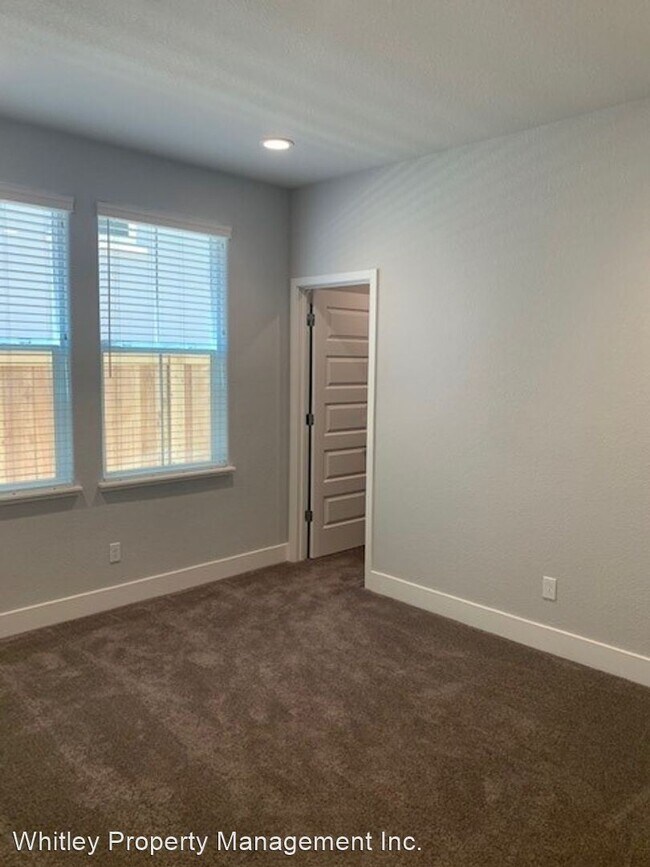 Building Photo - 3 br, 2.5 bath House - 3128 Adelaide Loop