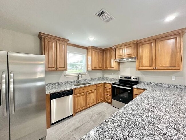 Foto del edificio - Country Hills Duplexes – Unit 1 | Brand-Ne...
