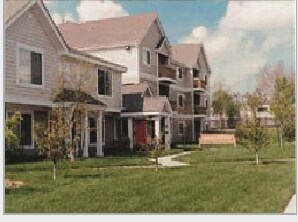 Building Photo - Des Moines Street Village